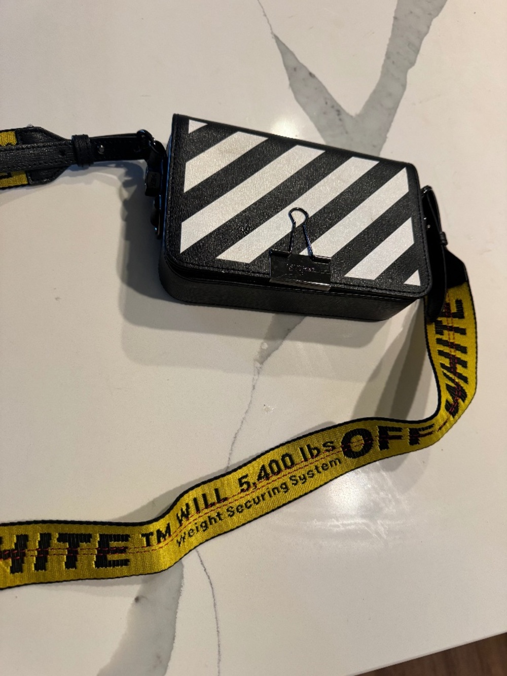 OFF-WHITE Sholder bag